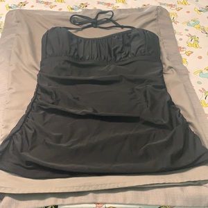 Your best look size 8 swim halter top like new